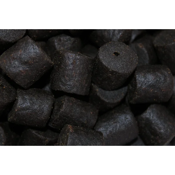 DRILLED BLACK HALLIBUT PELLETS - Imagen 4