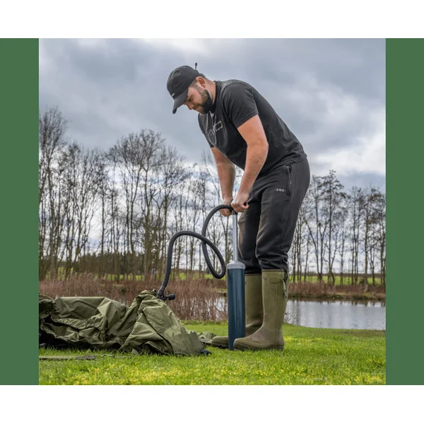 Refugio Avid Carp InflataHouse Compact - Imagen 6