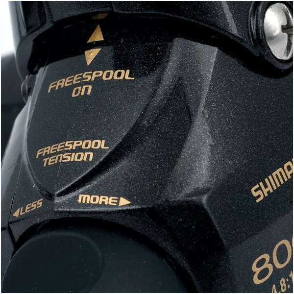 Shimano Baitrunner D 8000 EU